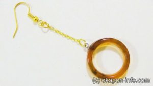 レジンでマーブル模様の作り方手順ピアス