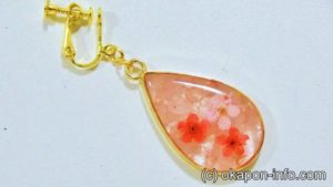 レジンでイヤリングの作り方手順5